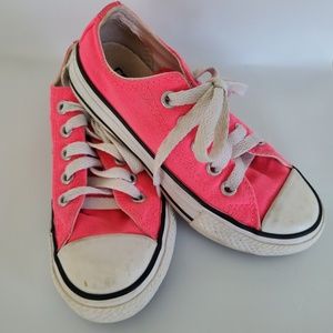 Girls Converse Electric Pink